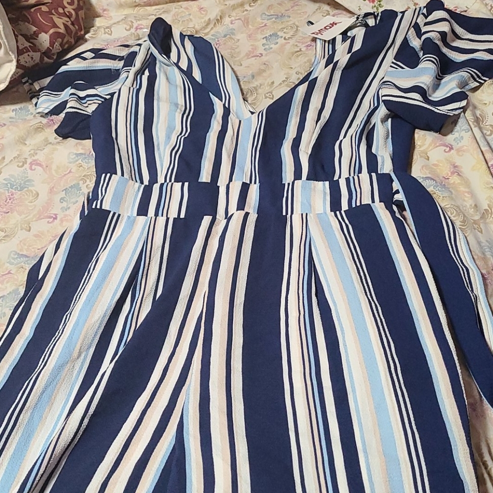 Jumpsuit - Picture 2 of 2